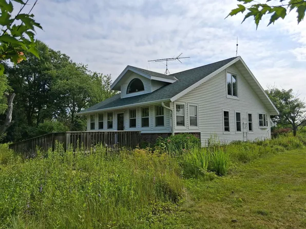 N8558 Saint Paul Rd, Crivitz, WI 54114
