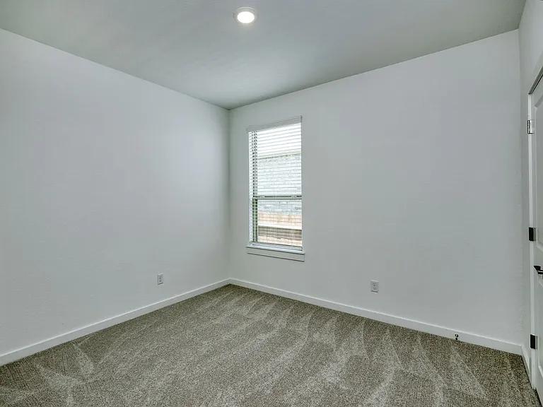 436 Bristlecone Bnd — Photo 12