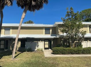 11549 W Bayshore Dr #111, Crystal River, FL 34429
