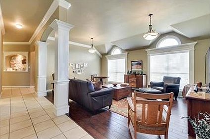 4th image of 8300 Havenwood Dr