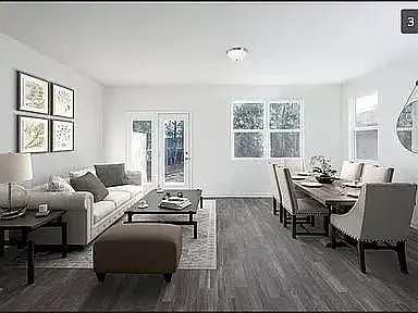 1502 Vernon Blvd — Photo 3