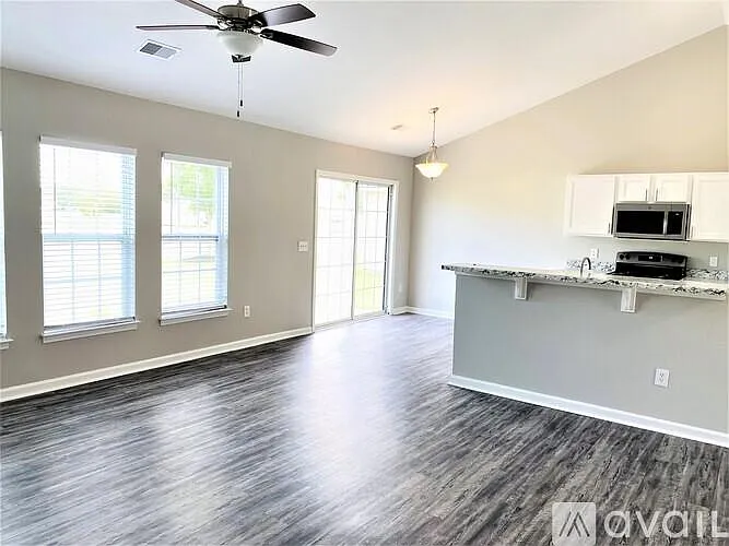 17 Cottingham Way — Photo 7