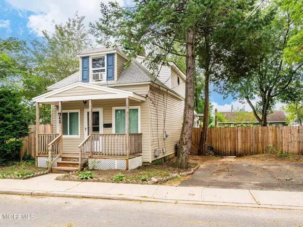 42 Linton Place, Keansburg, NJ 07734