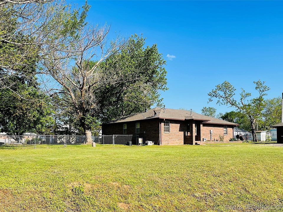 10160 Pierce Ave, Okmulgee, OK 74447 MLS 2314605 Zillow