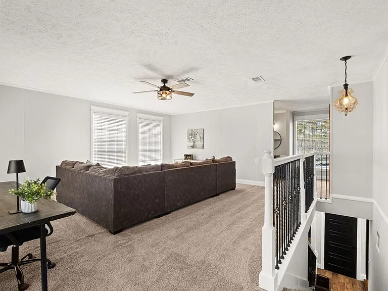 1691 Lake Vernon Rd — Photo 13