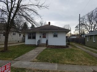 30 S De Witt Pl, Coal City, IL 60416