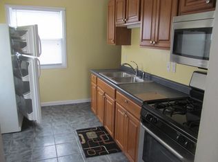 4216 Silver Ln, South Bend, IN 46619
