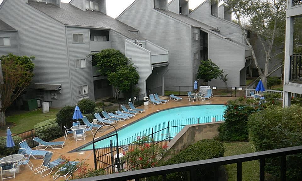 1st image of 12500 Melville Dr APT 231