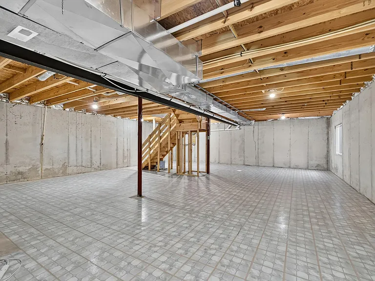 13636 Falcon Way — Photo 45