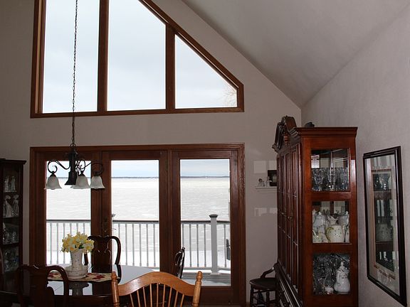 Main floor living room