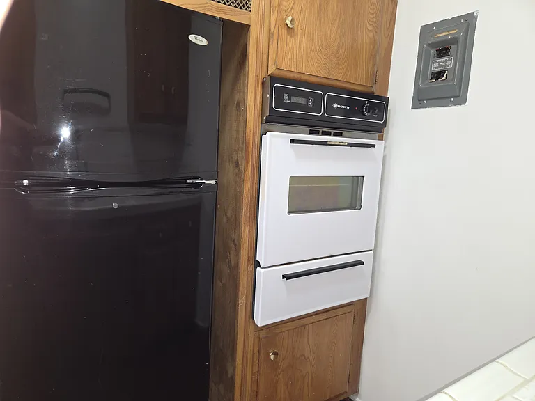 3-712 N Isabel St #3 — Photo 4