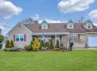 119 S Montague St, Valley Stream, NY 11580