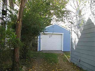 3rd image of 606 S 15th St