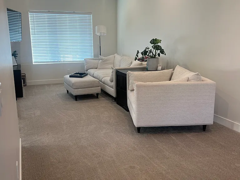 153 W Autumn Ln — Photo 29
