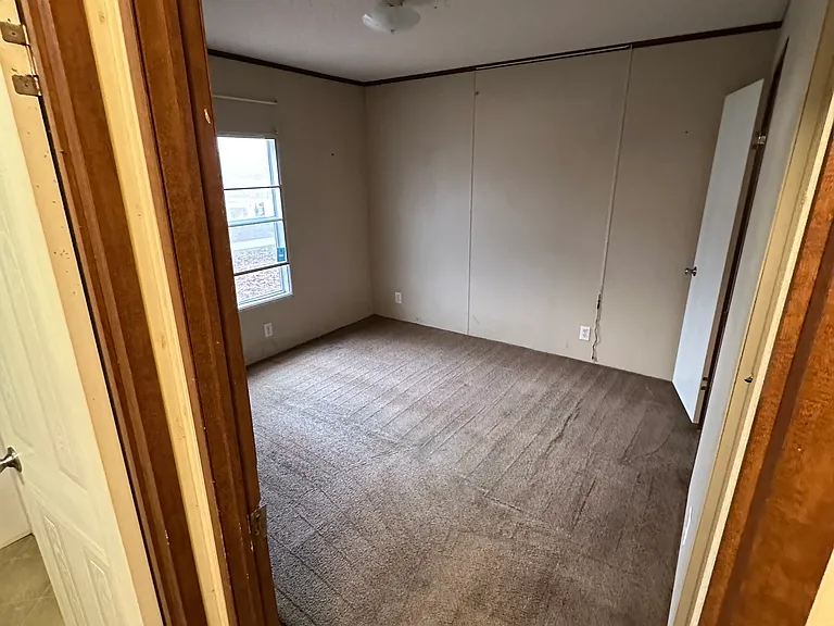 1411 Talladega St #B — Photo 7