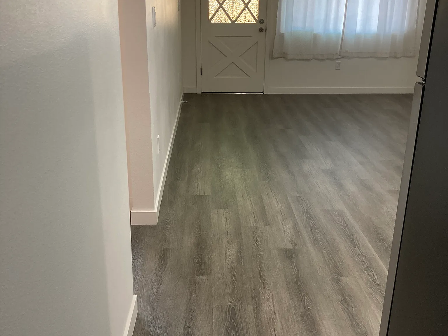 18506 Alburtis Ave — Photo 2