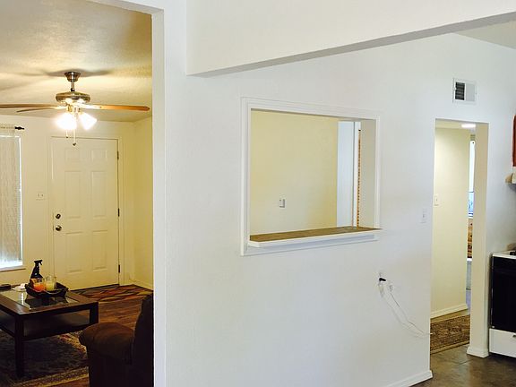 3rd image of 1405 Stull Dr