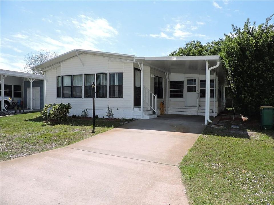 1st image of 805 Tamarind Cir