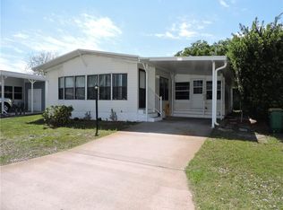 805 Tamarind Cir, Barefoot Bay, FL 32976