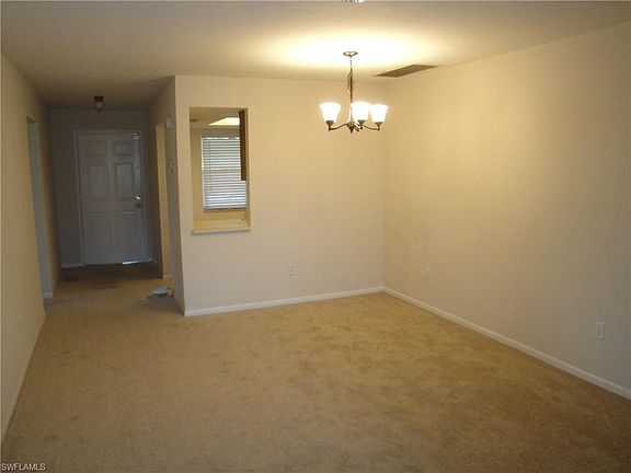4th image of 125 NE 16th Pl #B