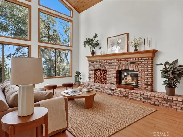 229 Shasta Dr, Lake Arrowhead, CA 92352