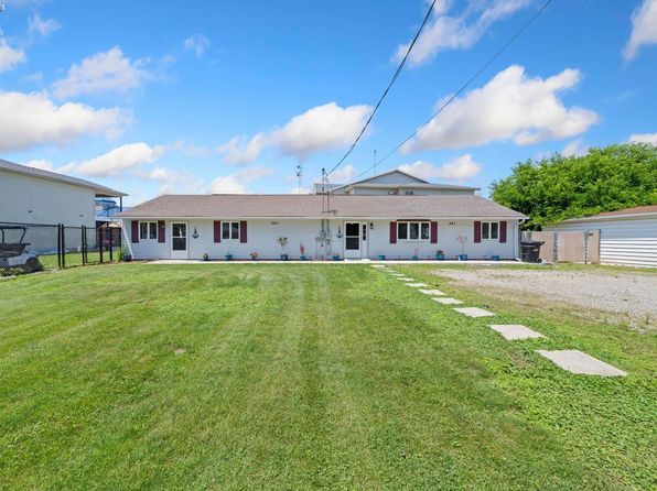 389 Loraine Ave, Put In Bay, OH 43456
