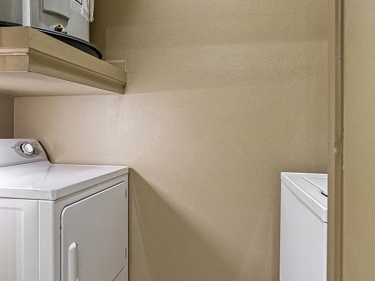 Palomino Apartments Homes — Photo 34