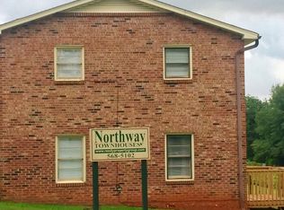 112 Northway Dr APT 27, Pickens, SC 29671