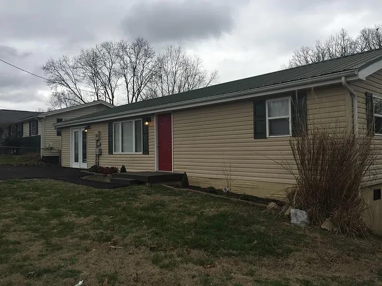 2824 Carrollwood Heights Rd — Photo 24