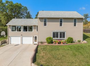 911 23rd St NW, Minot, ND 58703