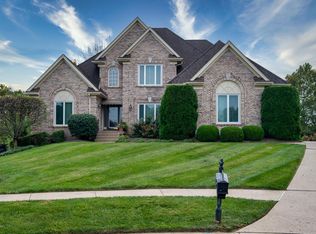 14610 Lake Bluff Pl, Louisville, KY 40245