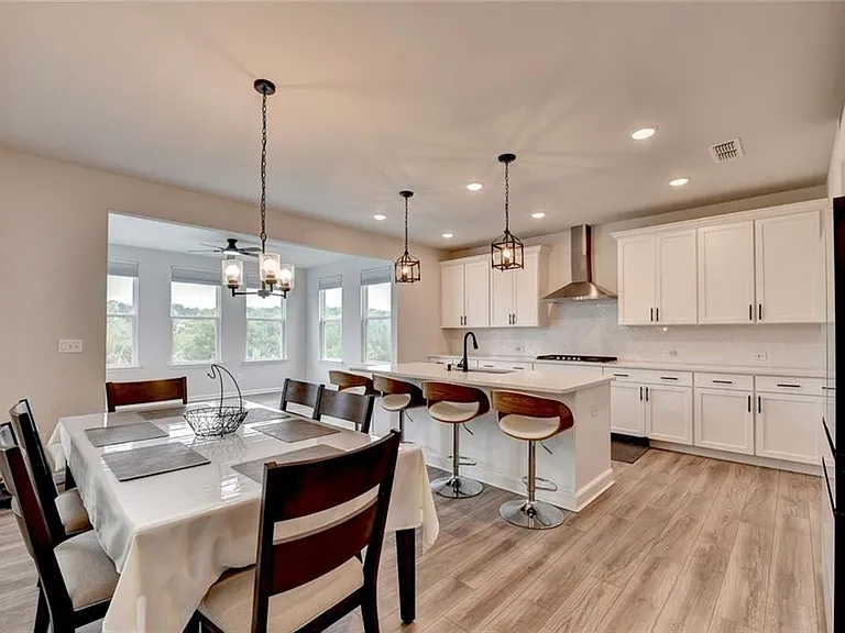 4665 Shipley Ave — Photo 13