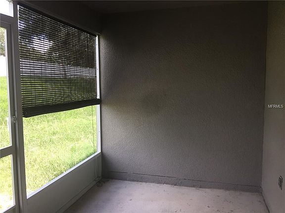 4th image of 6879 Heatherbrook Dr
