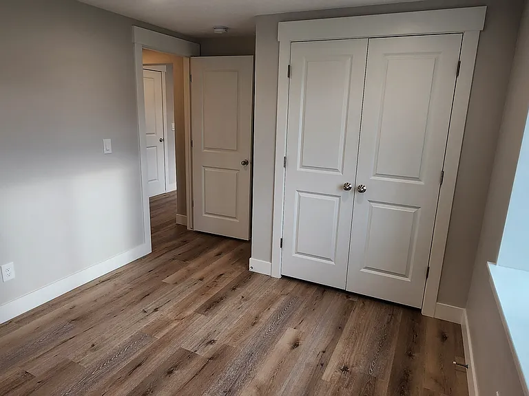 1552 S 210 W — Photo 9