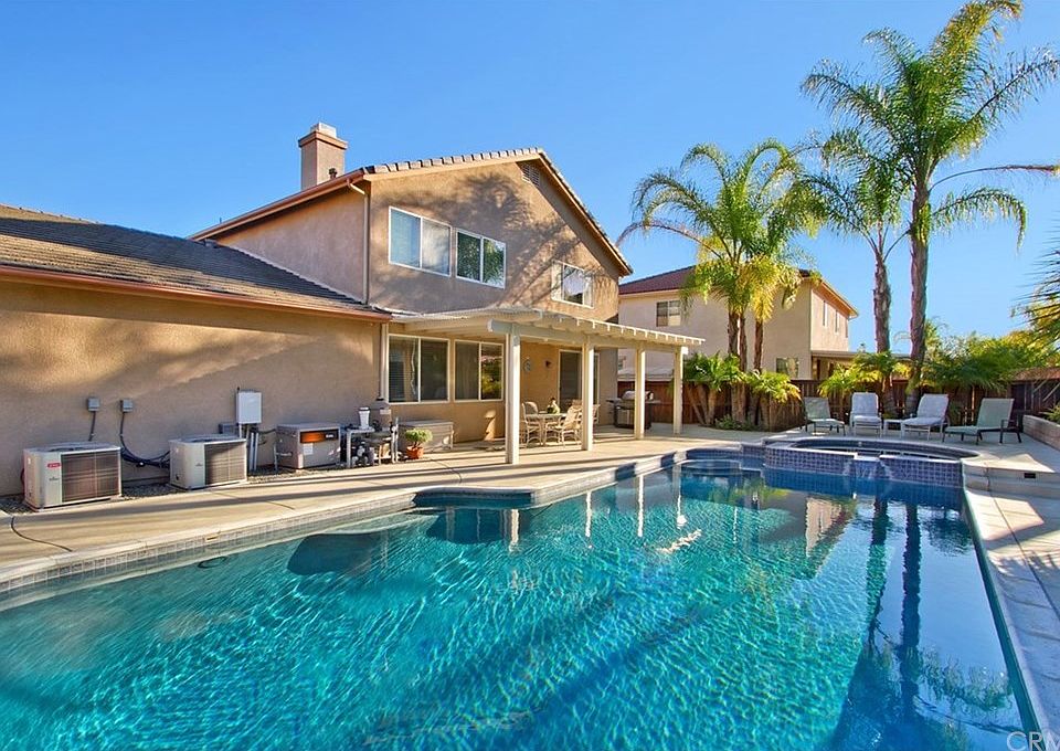 1st image of 33713 Nandina Ln