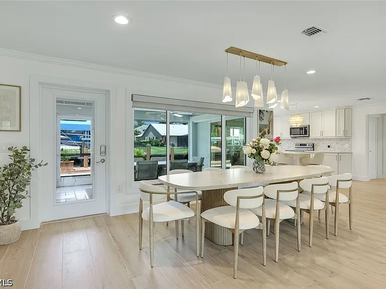 27098 Harbor Dr — Photo 9