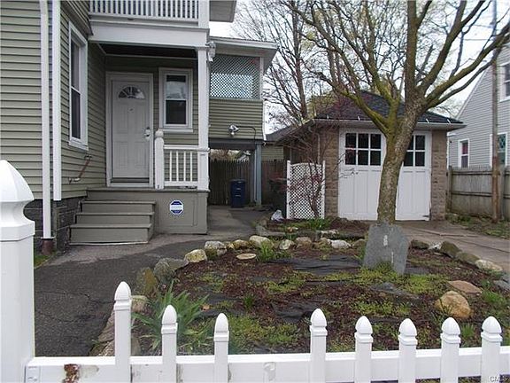 3rd image of 657 Laurel Ave #659
