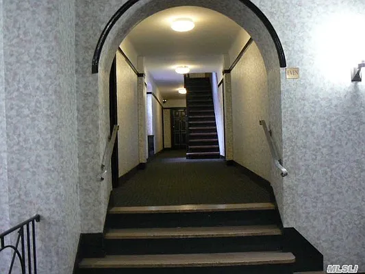 Sold by Douglas Elliman | media 22