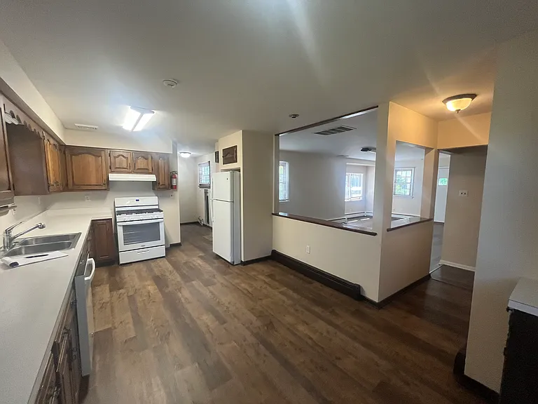 6558 Mill Rd — Photo 5