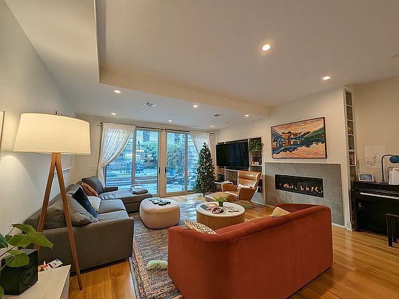 3rd image of 199 Luquer St #1
