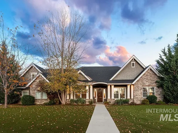 1102 N Lionbridge Ave, Eagle, ID 83616