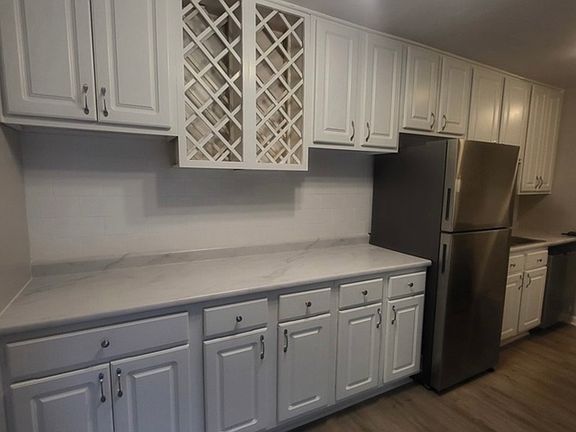 2nd image of 1870 Tall Oaks Dr Unit 1110