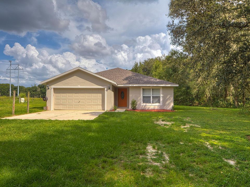 2nd image of 15156 Lost Lake Ln