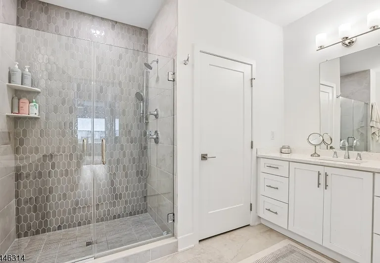 22 Flower Horn Blvd — Photo 26