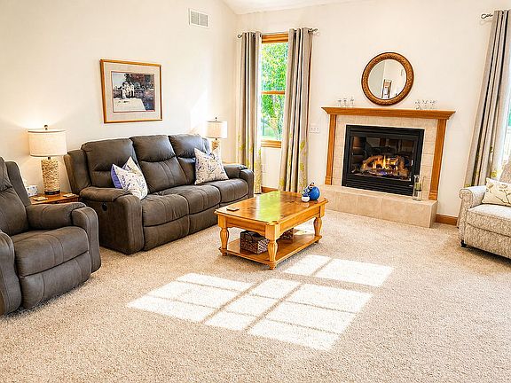 3rd image of 8529 Indian Lake Dr