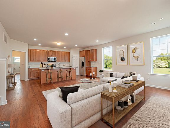 3rd image of 415 N Orchard St Lot 113
