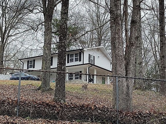 3rd image of 12812 Newman Green Rd