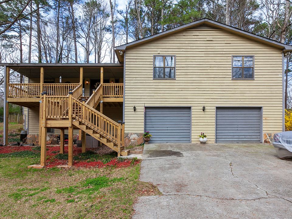 1st image of 615 Stone Harbor Pkwy SW
