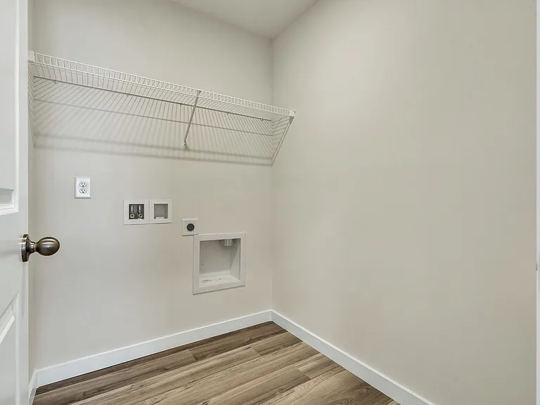 8501 Mulberry Way — Photo 37