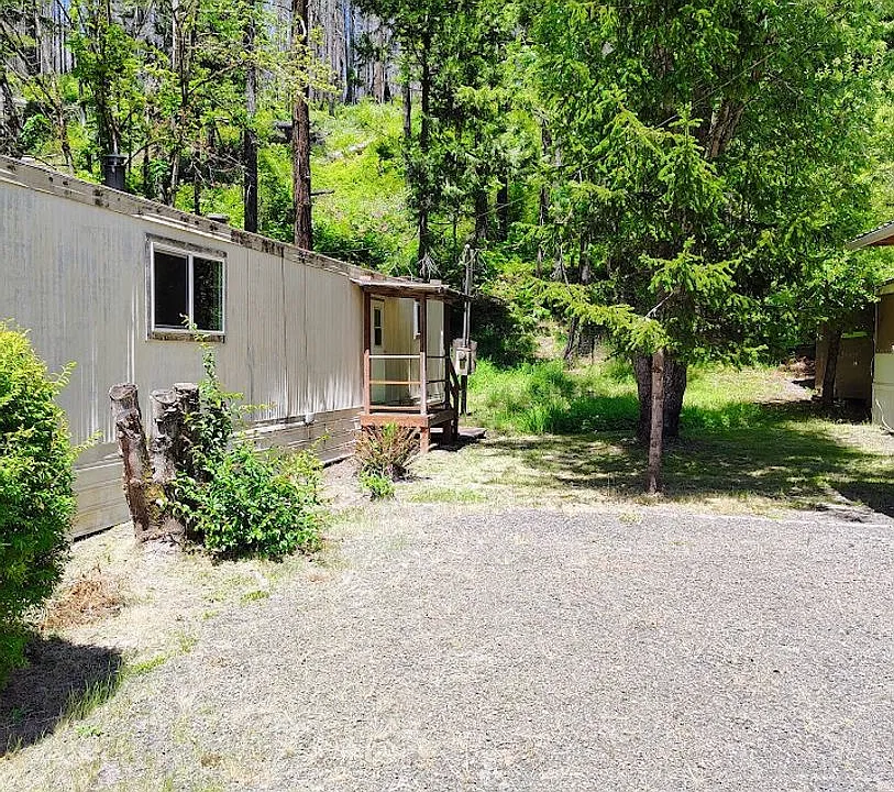 32050 N Umpqua Hwy